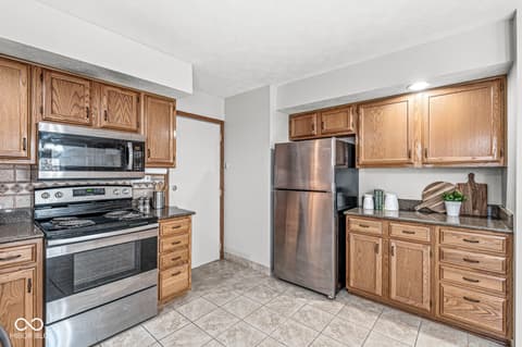 Photo of 851 Westridge Circle, Noblesville, IN