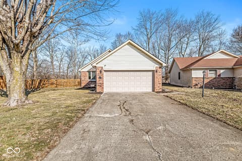 Photo of 851 Westridge Circle, Noblesville, IN