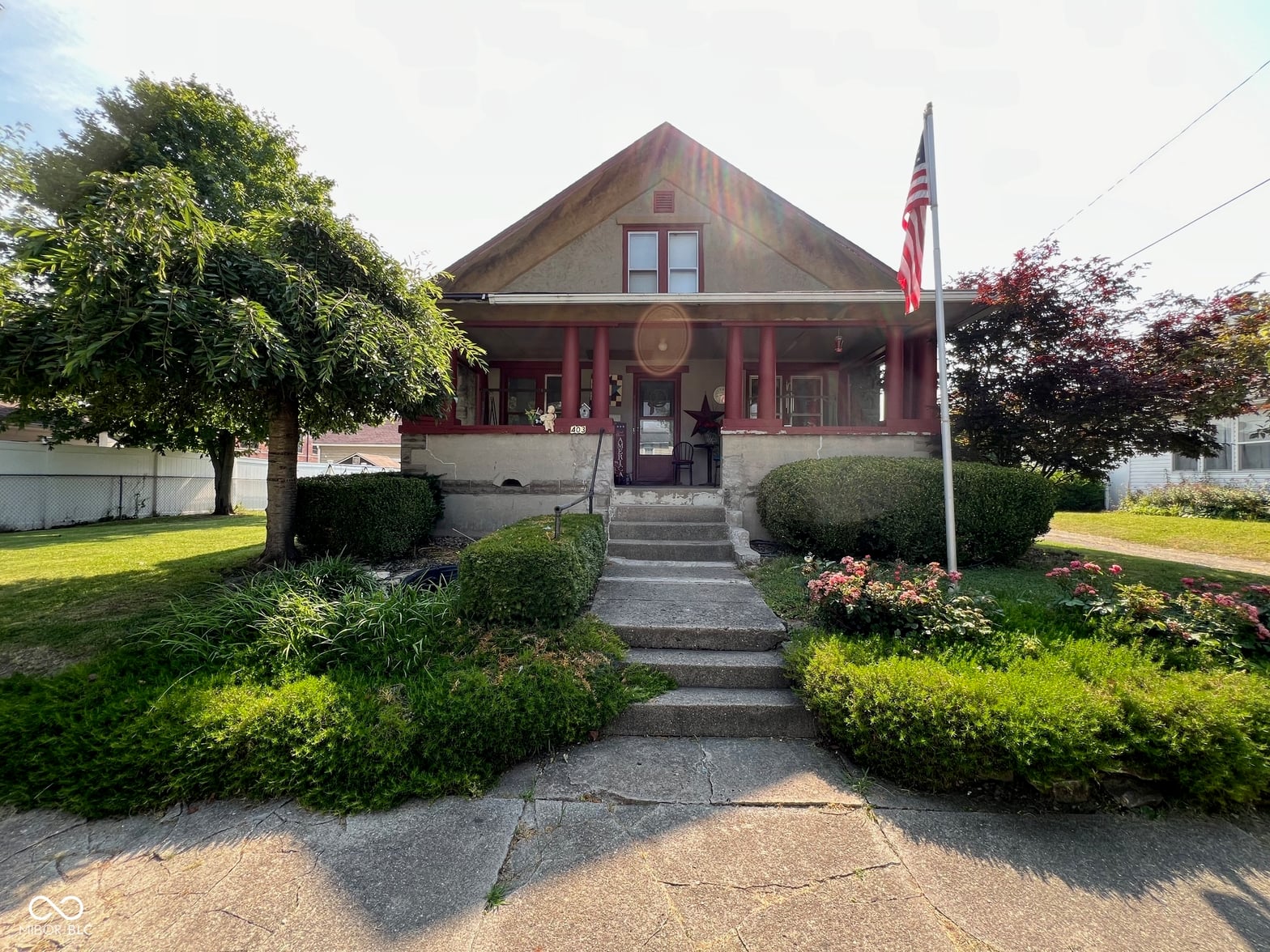 Photo of 403 S Ohio Street, Sheridan, IN