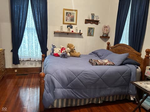 Photo of 214 S Howard Street, Oxford, IN