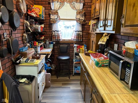 Photo of 214 S Howard Street, Oxford, IN