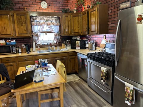 Photo of 214 S Howard Street, Oxford, IN