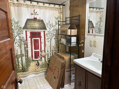 Photo of 214 S Howard Street, Oxford, IN