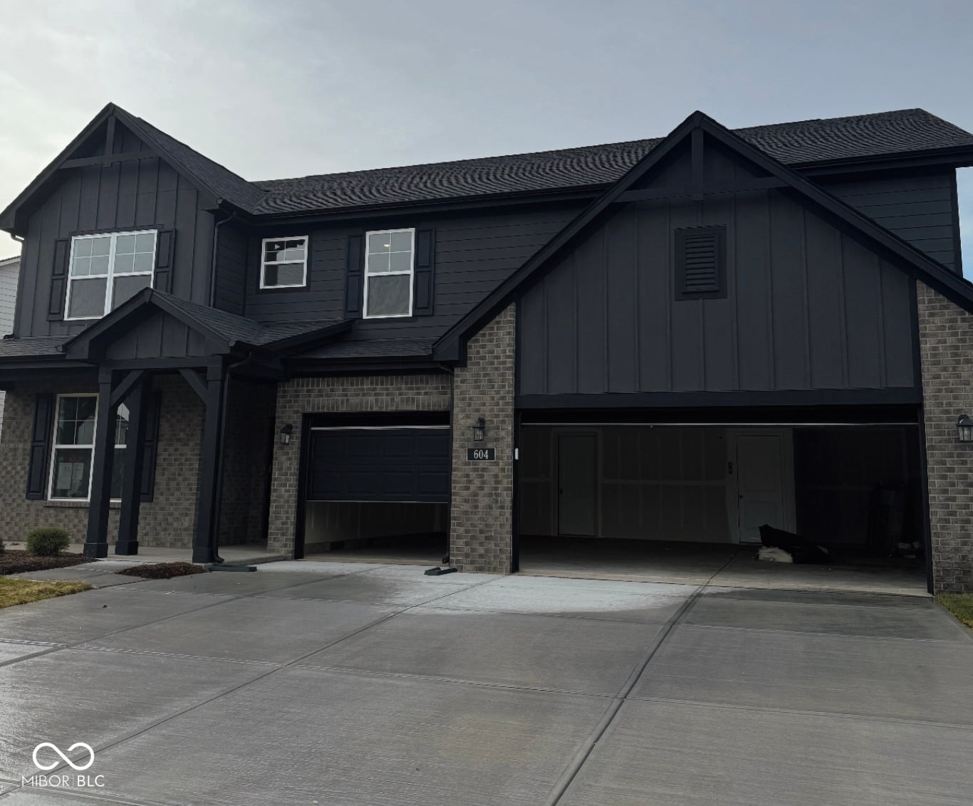 Photo of 604 Ogala Drive, Westfield, IN