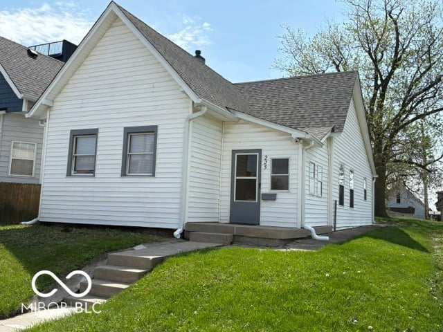 Front exterior at 225 E Minnesota Street, Indianapolis, IN