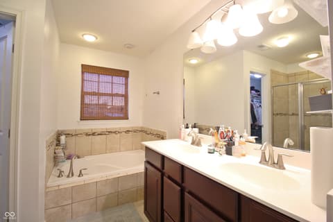 Photo of 1169 Richmond Lane, Greenwood, IN