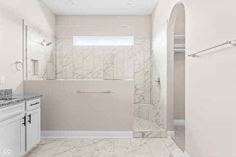 Primary bathroom at 4248 Stone Lake Drive, Zionsville, IN