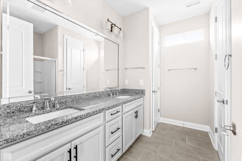 Primary bathroom at 4248 Stone Lake Drive, Zionsville, IN