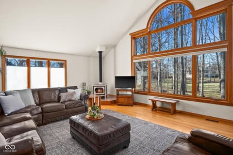 Photo of 1086 Pebble Brook Drive, Noblesville, IN