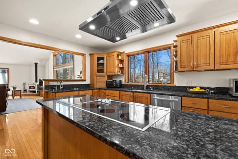 Photo of 1086 Pebble Brook Drive, Noblesville, IN