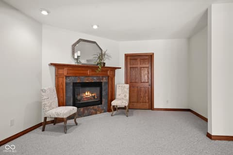 Photo of 1086 Pebble Brook Drive, Noblesville, IN