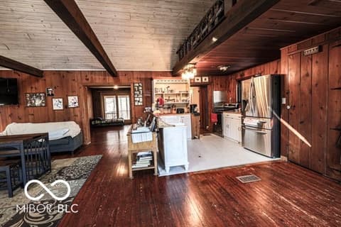 Photo of 9464 N State Rd 135, Morgantown, IN
