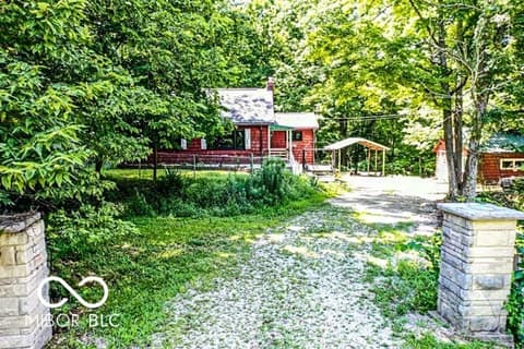 Photo of 9464 N State Rd 135, Morgantown, IN