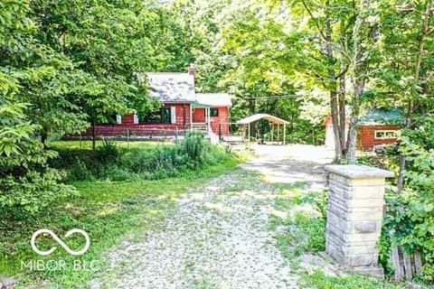 Photo of 9464 N State Rd 135, Morgantown, IN