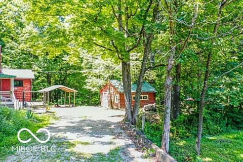 Photo of 9464 N State Rd 135, Morgantown, IN