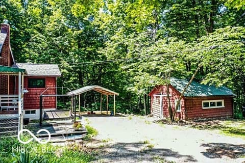 Photo of 9464 N State Rd 135, Morgantown, IN