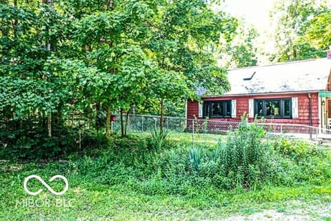 Photo of 9464 N State Rd 135, Morgantown, IN