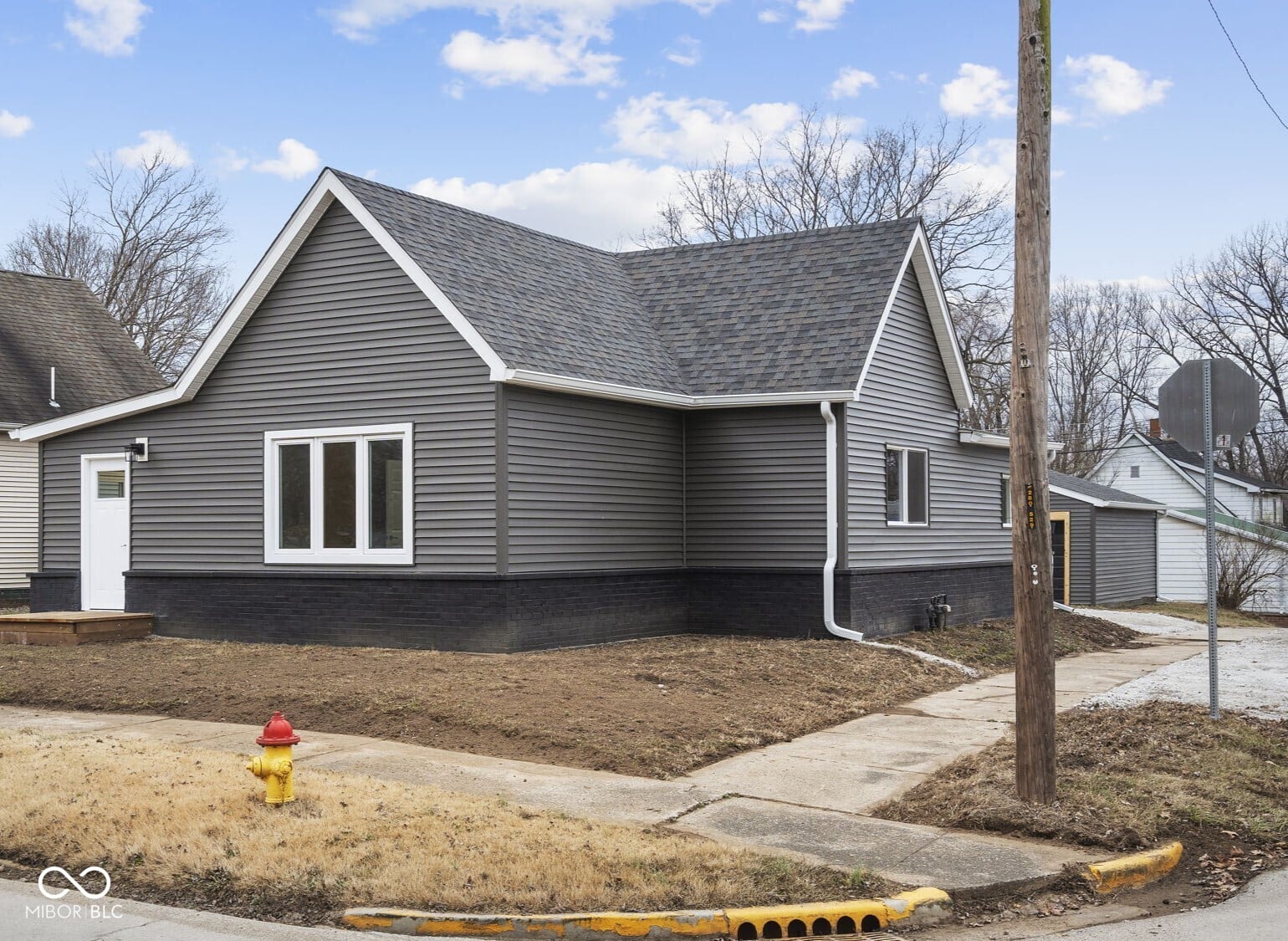 Photo of 626 N Main Street, Clinton, IN