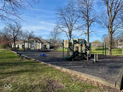 Photo of 89 E Bloomfield Lane, Westfield, IN