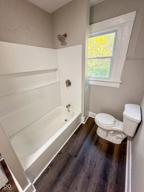 Photo of 638 W 30th Street, Indianapolis, IN