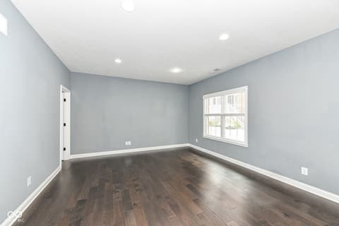 Photo of 833 N Park Trail Drive, Carmel, IN
