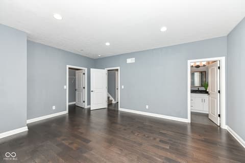 Photo of 833 N Park Trail Drive, Carmel, IN