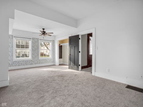 Photo of 422 E Main Street, Lebanon, IN