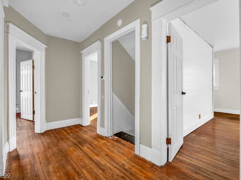 Photo of 422 E Main Street, Lebanon, IN