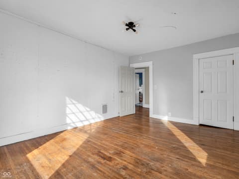 Photo of 422 E Main Street, Lebanon, IN