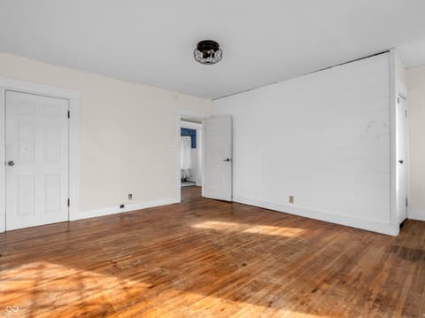 Photo of 422 E Main Street, Lebanon, IN