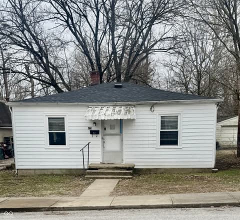 45 W Poplar Street