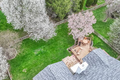 Aerial view at 5300 Breakers Way, Carmel, IN