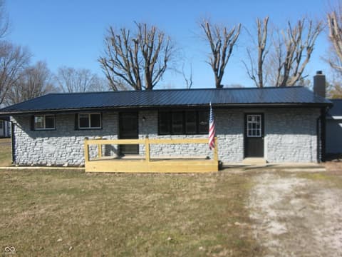 6866 Parks Drive