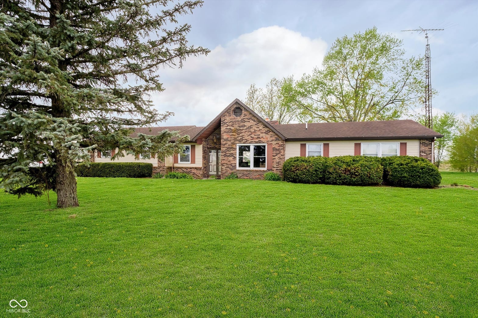 Photo of 3224 N 1175 W, Kempton, IN