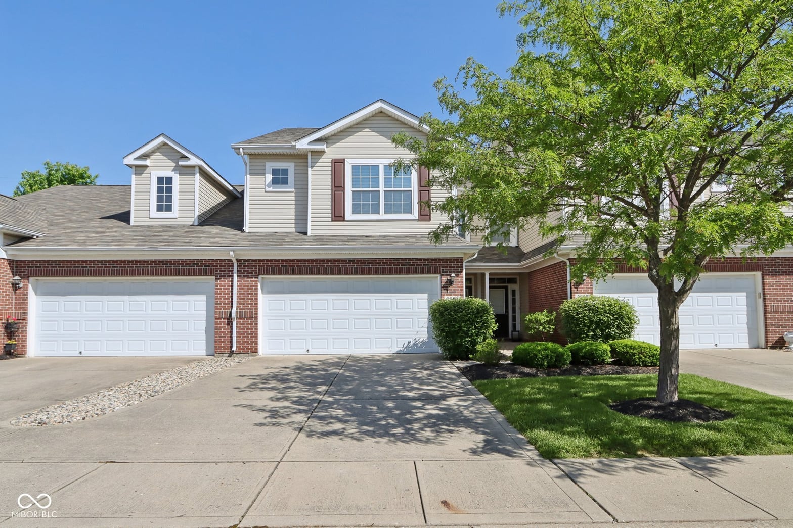 Front exterior at 5682 Castor Way, Noblesville, IN