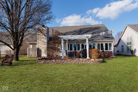 Photo of 18007 Sun Ridge Circle, Noblesville, IN