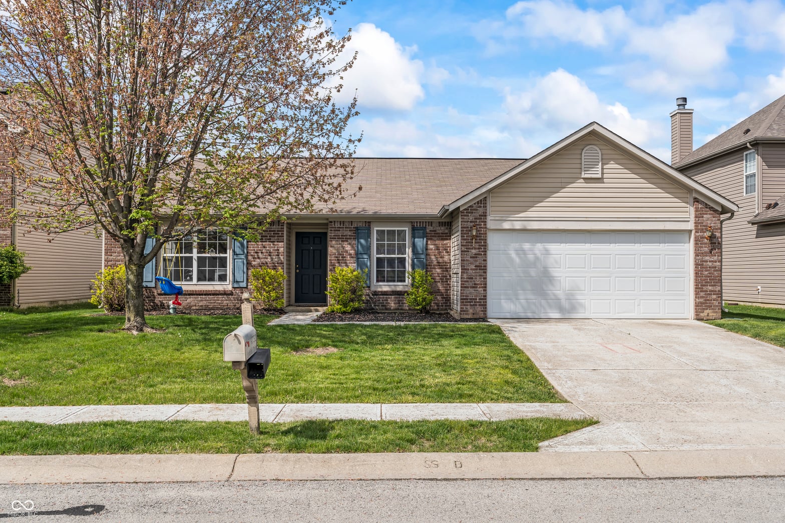 Photo of 4732 Ashfield Drive, Westfield, IN