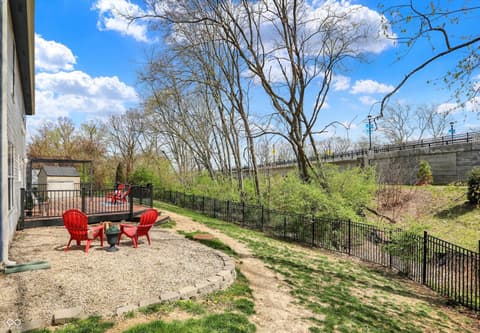 Photo of 17420 Dalton Court, Noblesville, IN