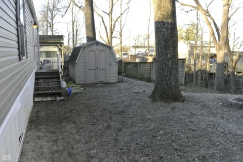 Photo of 5075 Van Bibber Lake Estate, Greencastle, IN