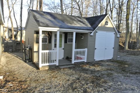 Photo of 5075 Van Bibber Lake Estate, Greencastle, IN