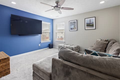 Photo of 12486 Schoolhouse Road, Fishers, IN