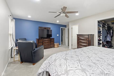 Photo of 12486 Schoolhouse Road, Fishers, IN