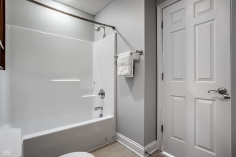 Photo of 1805 Braeburn Drive, Carmel, IN