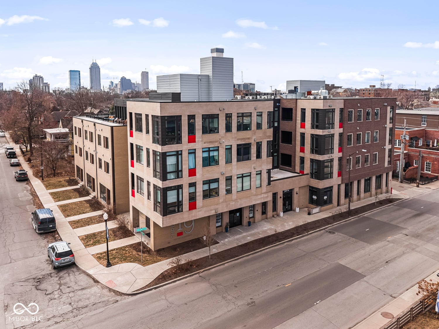 Photo of 319 E 16th Street, Indianapolis, IN