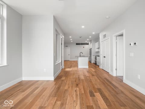 Photo of 319 E 16th Street, Indianapolis, IN