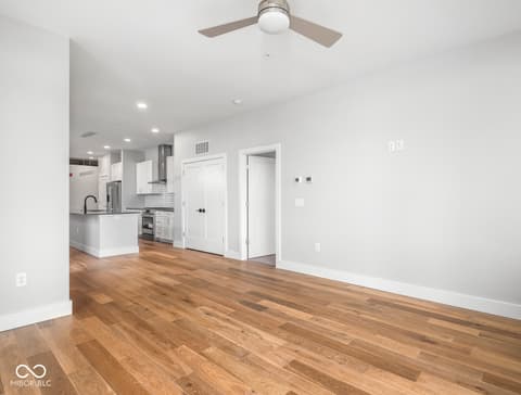 Photo of 319 E 16th Street, Indianapolis, IN