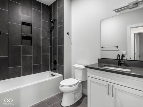 Photo of 319 E 16th Street, Indianapolis, IN