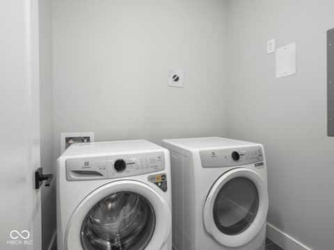 Photo of 319 E 16th Street, Indianapolis, IN