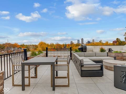 Photo of 319 E 16th Street, Indianapolis, IN