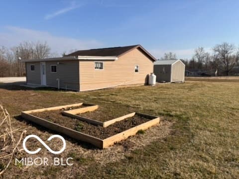 3615 N County Road 550 E